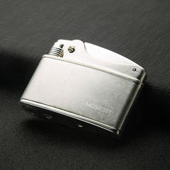 Classic Lighter - HOW DO I BUY THIS Silver / China